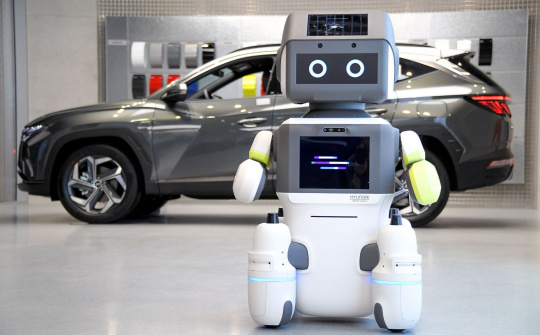 Hyundai phát triển robot bán hàng thay con người