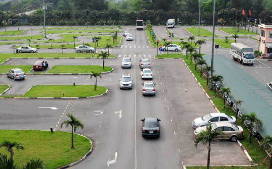 Bổ sung nội dung thi sát hạch cấp GPLX từ 1/1/2021