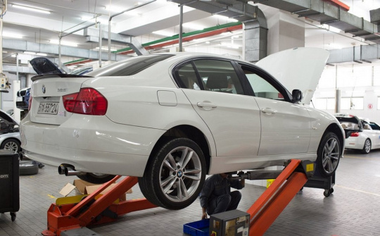 Bảo dưỡng ô tô cuối năm cần chú ý hạng mục gì?