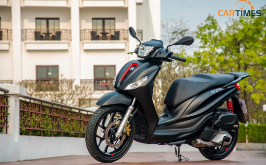 Piaggio đang bán những mẫu xe máy nào tại Việt Nam?