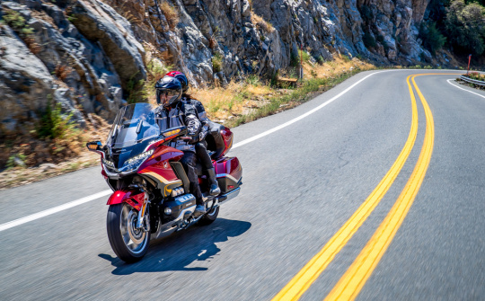 Honda Việt Nam ra mắt phiên bản mới Gold Wing 2021