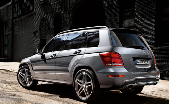 Mercedes-Benz triệu hồi gần 4.000 xe tại Việt Nam