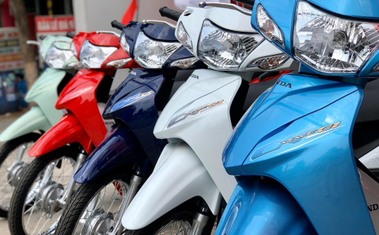 Chỉ với 20 triệu đồng mua được những chiếc xe gắn máy nào?