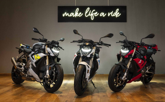 BMW S 1000 R cập bến thị trường Việt Nam, thêm lựa chọn cho người chơi naked-bike