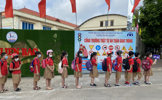 Honda Việt Nam tổng kết chương trình “An toàn giao thông cho nụ cười trẻ thơ”