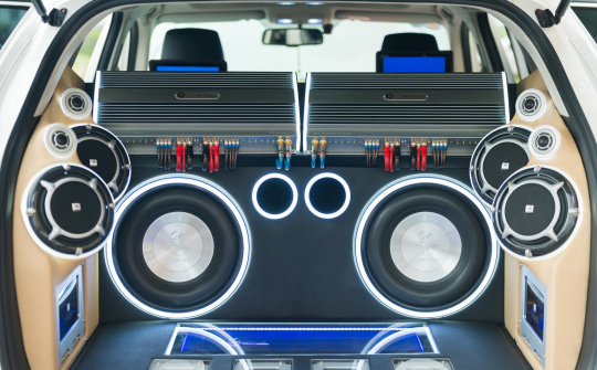 Loa ô tô và những điều cần biết