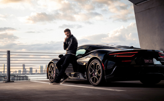 Chuyện chưa kể về Maserati MC20 và David Beckham
