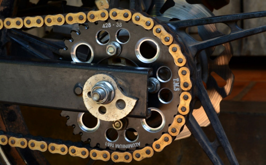 Khi nào cần thay nhông xích xe máy?