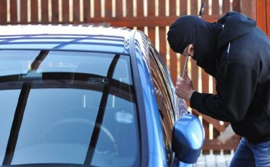 Tuyệt chiêu chống vặt trộm phụ tùng ô tô dịp Tết