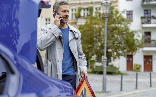 Mua xe BMW, MINI ở đâu để được hỗ trợ tức thời khi gặp sự cố?