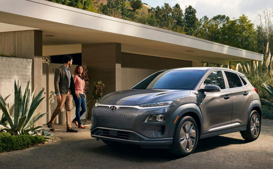 Sử dụng ô tô điện có bất tiện không?