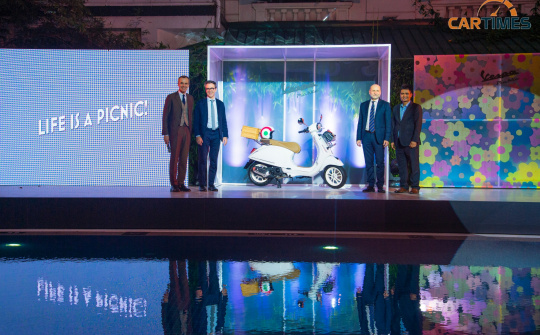 Piaggio ra mắt Vespa PicNic, giới hạn 300 chiếc tại thị trường Việt Nam
