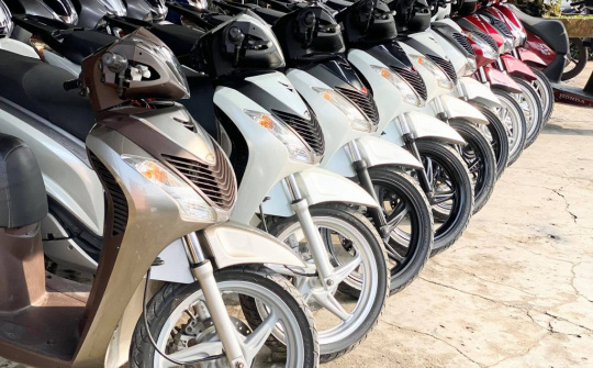 Mua xe máy ở tiệm cầm đồ có hợp pháp không?