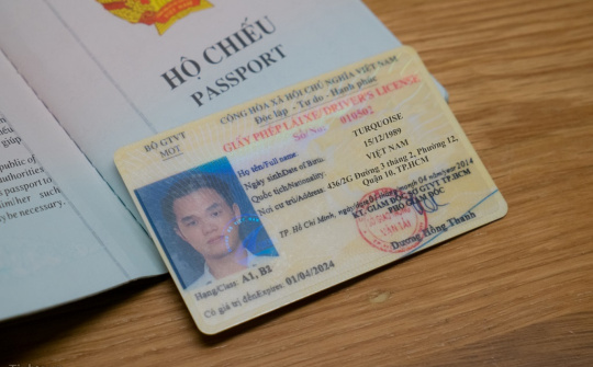 Ai được quyền cấp đổi giấy phép lái xe?