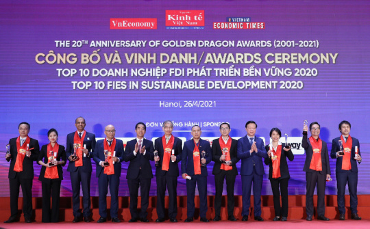 Toyota Việt Nam nhận Giải thưởng Rồng Vàng lần thứ 20