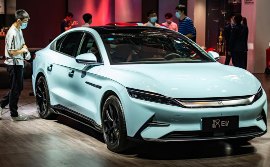 Đầu 2021, doanh số xe ô tô điện tăng mạnh