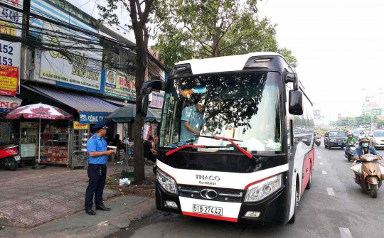 Đón trả khách không đúng nơi quy định thì bị xử phạt thế nào?