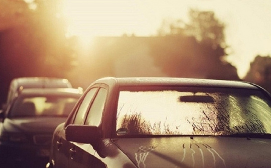Trời nắng nóng, những bộ phận nào của ô tô dễ hỏng?