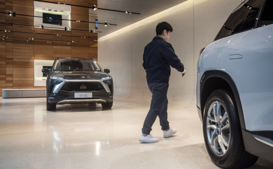 Cú sốc đứt gãy chuỗi cung ứng toàn cầu, nhiều showroom xe hơi ở Trung Quốc trống rỗng