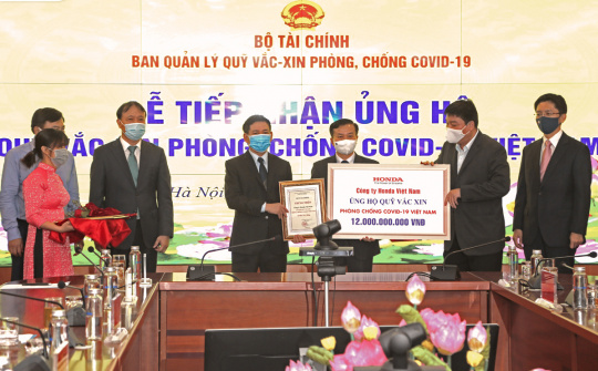 Honda Việt Nam ủng hộ 12 tỷ đồng chống COVID-19