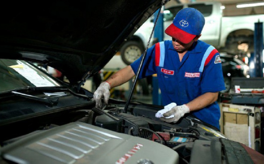 Bảo dưỡng khác bảo hành như thế nào?