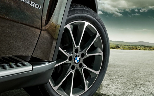 Những ưu, nhược điểm khi độ mâm xe ô tô