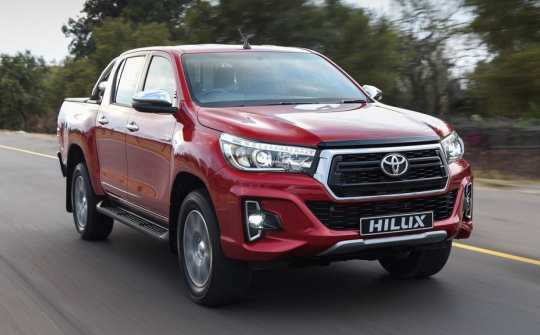 Nguyên nhân ô tô không thể tăng tốc bình thường và cách khắc phục