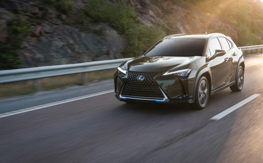 Lexus sẽ có thêm những mẫu xe cỡ nhỏ và hybrid trong những năm tới