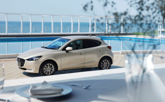 Mazda 2 2021 nâng cấp ra mắt Nhật Bản