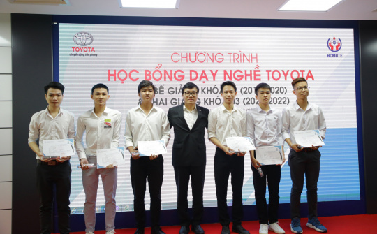 Quỹ Toyota Việt Nam và CĐ Cơ điện Hà Nội thông báo tuyển sinh “Học bổng dạy nghề Toyota”