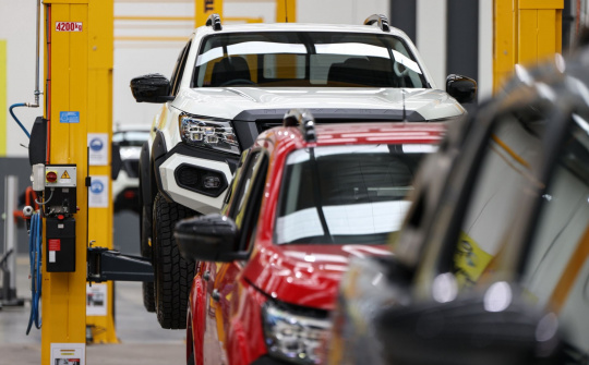 BMW tiếp tục sụt giảm sản lượng do tình trạng thiếu chip toàn cầu không giảm