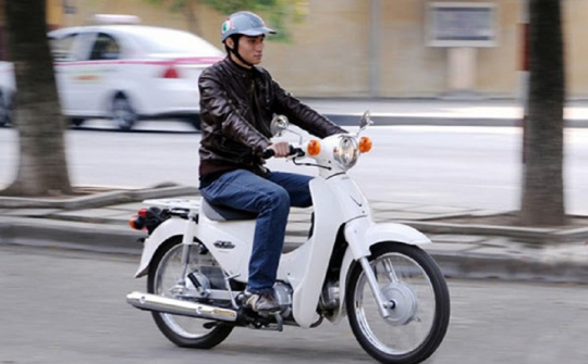 Cách chạy xe Cub đúng cách nhất