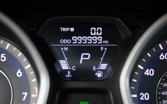 Odo là gì và có nên kiểm tra Odo khi mua xe cũ?