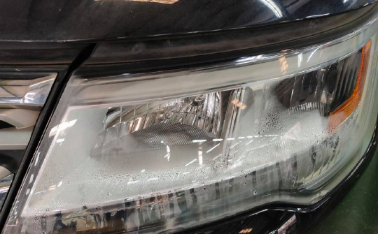 Cách xử lý đơn giản hấp hơi nước trong đèn pha ô tô