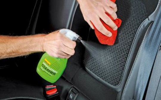 Các bộ phận trên xe ô tô cần được khử khuẩn trong mùa dịch