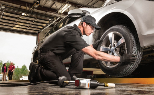 Những điều cần biết của việc đảo lốp xe ô tô