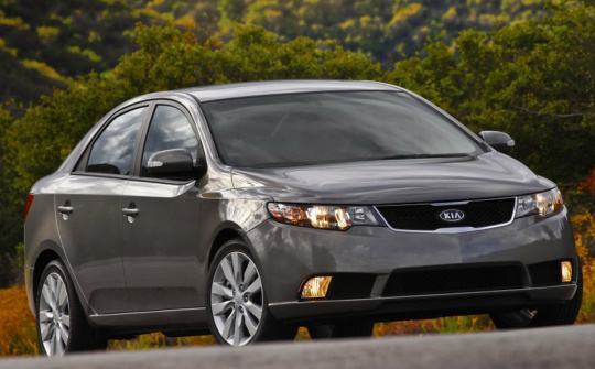 Mua ô tô cũ chơi Tết, cần lưu ý những gì?