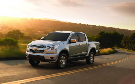 Bí quyết lái xe đường dài về quê ăn Tết được an toàn