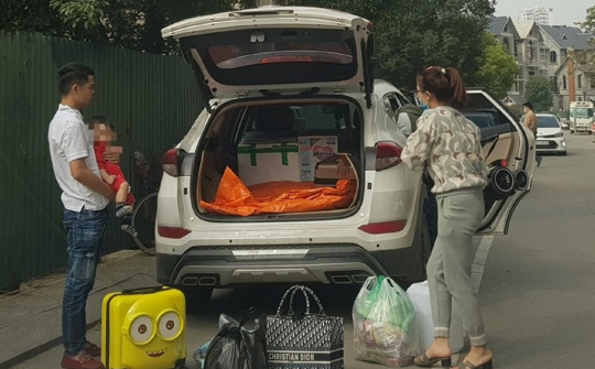 Nguyên tắc chở đồ về quê ăn Tết bằng ô tô cần lưu ý