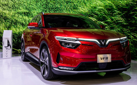 VinFast nhận hơn 24.000 đơn đặt hàng VF 8, VF 9 sau 48 giờ mở bán
