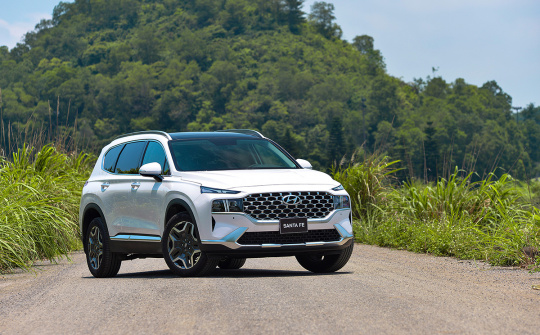 Accent và Creta mang về doanh số "khủng" cho Hyundai trong tháng 9