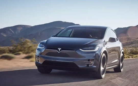 Những lưu ý khi đi ô tô điện đường dài