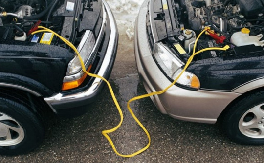 Cách sử dụng dây câu bình ắc quy ô tô