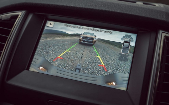 Nguyên nhân camera lùi không hiển thị lên màn hình