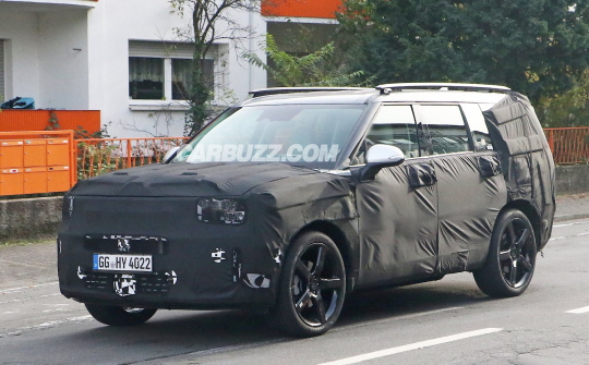 Hyundai Santa Fe thế hệ mới tiếp tục lộ diện, hé lộ nhiều thông tin hơn