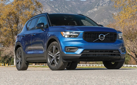Chỉ có 2 chiếc SUV cỡ nhỏ đạt xếp hạng Tốt trong bài kiểm tra an toàn của IIHS