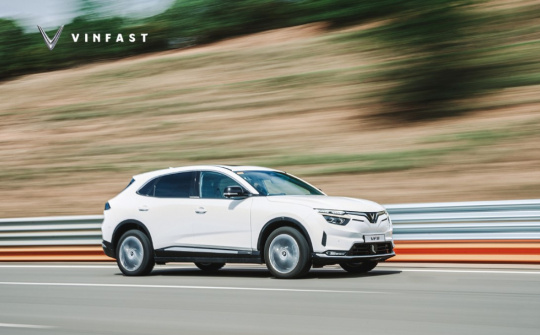 Ra mắt cộng đồng VinFast Mỹ và lái thử xe VF 8 tại California