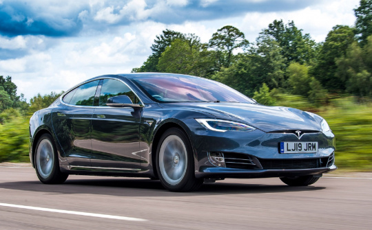 Mức độ an toàn của xe ô tô điện