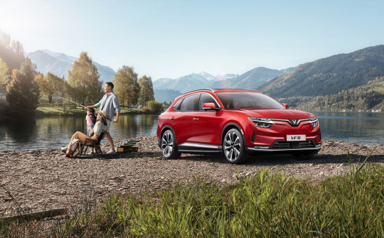 VinFast công bố giá 2 mẫu xe điện tại thị trường Bắc Mỹ và mở đặt cọc sớm