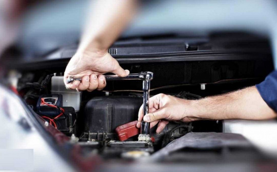 Ô tô trước khi đi xa cần kiểm tra những gì?